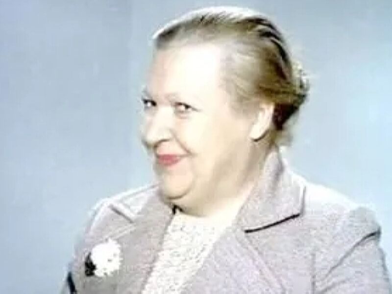 Mürüvvet Sim 
